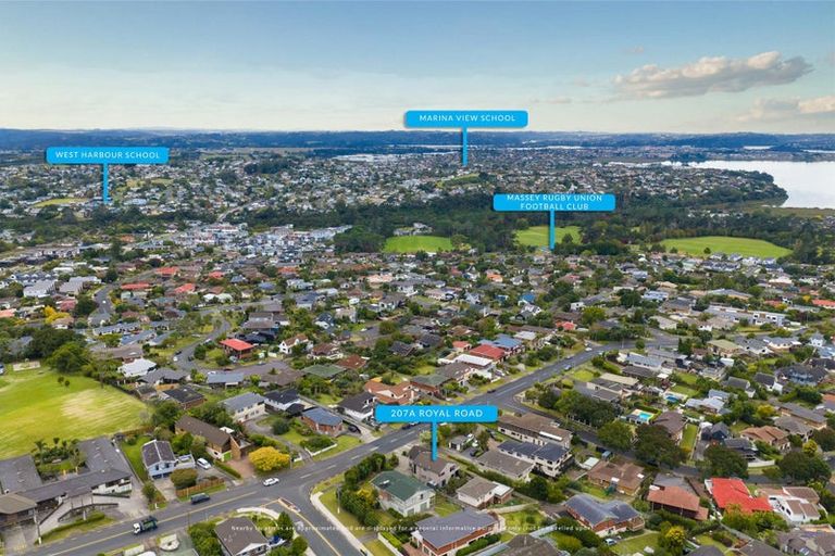 Photo of property in 207 Royal Road, Massey, Auckland, 0614