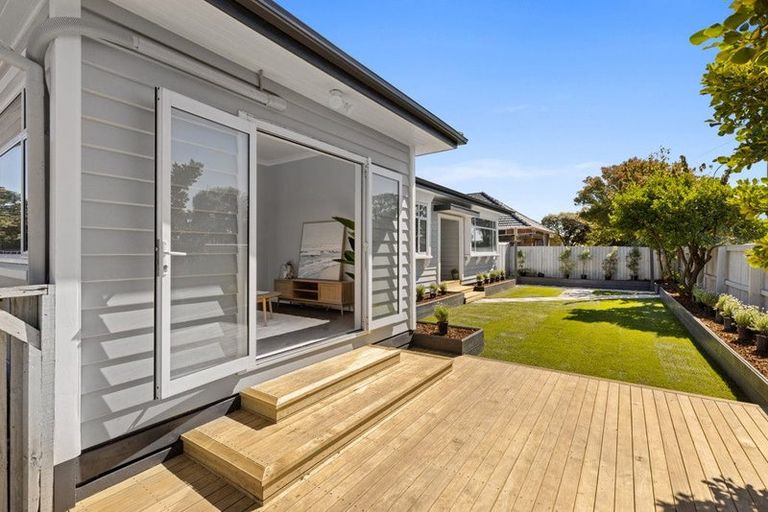 Photo of property in 1/28a Garvins Road, Hornby, Christchurch, 8042