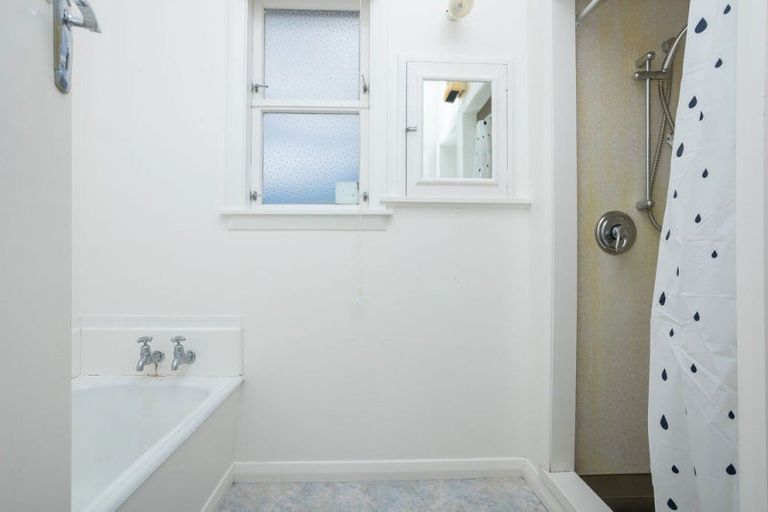 Photo of property in 5 Swinburn Street, Dannevirke, 4930