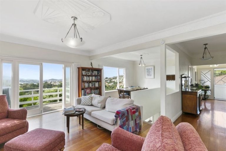 Photo of property in 58 Orangi Kaupapa Road, Northland, Wellington, 6012