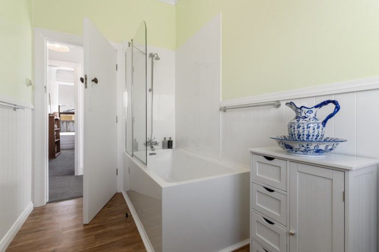 Photo of property in 9 Garrison Street, Carterton, 5713