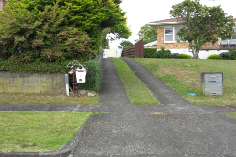 Photo of property in 26 Richardson Avenue, Pukekohe, 2120