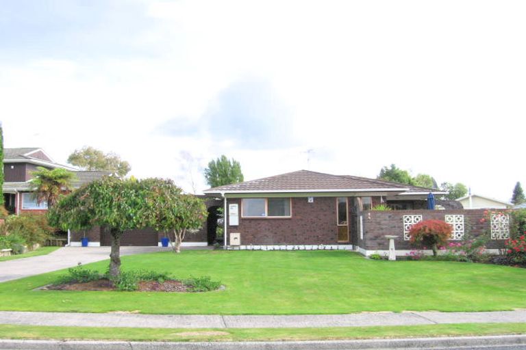 Photo of property in 8 Mayfair Place, Tokoroa, 3420