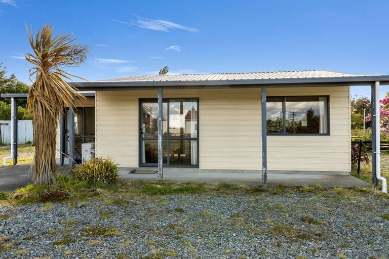 Photo of property in 25 Helena Street, Lumsden, 9730