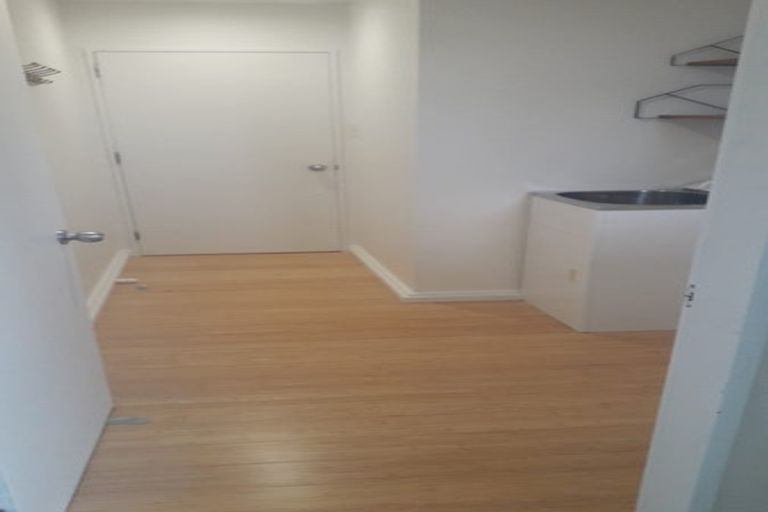 Photo of property in 81 Fyvie Avenue, Tawa, Wellington, 5028