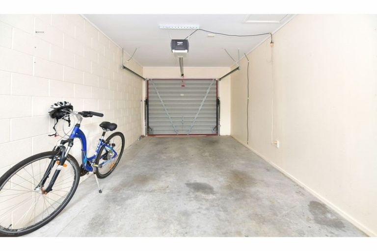 Photo of property in 130a Lakeside Drive, Orewa, 0931