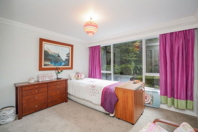 Photo of property in 100 Marama Avenue North, Otatara, Invercargill, 9879