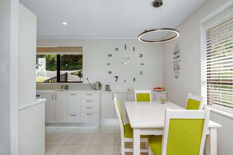 Photo of property in 3 Webster Place, Picton, 7220