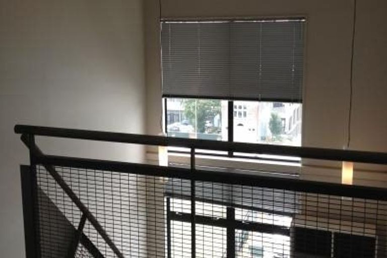 Photo of property in Urbane Apartments, 33/29 Webb Street, Mount Cook, Wellington, 6011