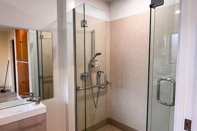 Photo of property in 1/108 Edward Avenue, Edgeware, Christchurch, 8013