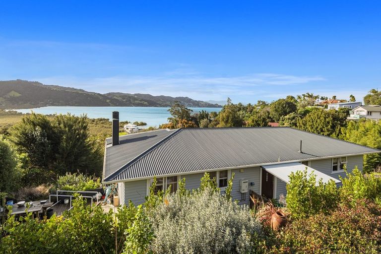 Photo of property in 99 Church Street, Onerahi, Whangarei, 0110