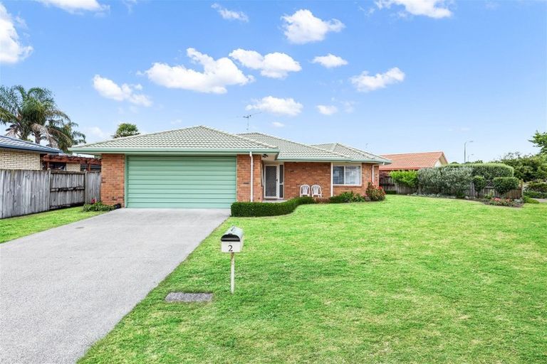 Photo of property in 2 Chatswood Place, Rototuna, Hamilton, 3210