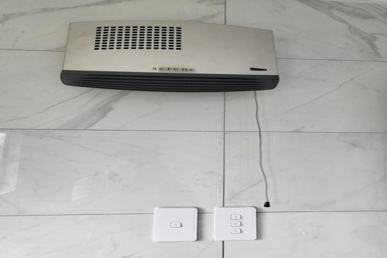 Photo of property in 30 Satara Crescent, Khandallah, Wellington, 6035