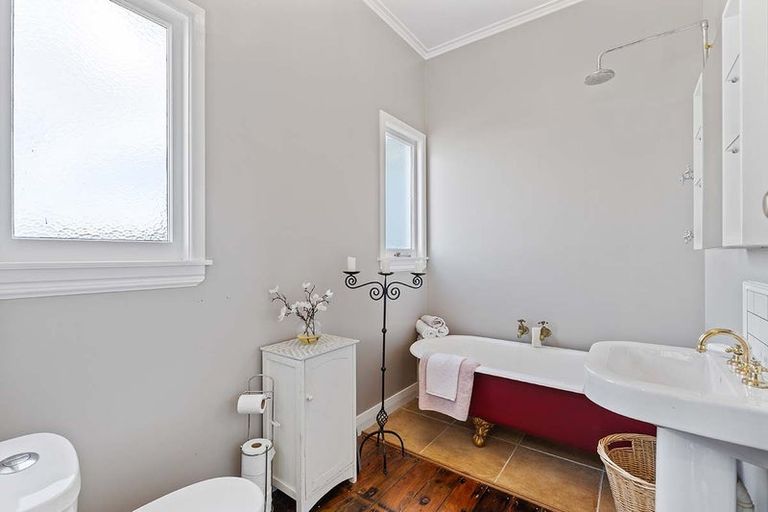 Photo of property in 1 Russell Avenue, Te Aroha, 3320