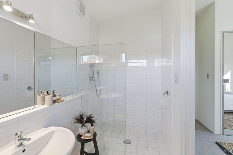 Photo of property in 4 Crombie Green, Northwood, Christchurch, 8051