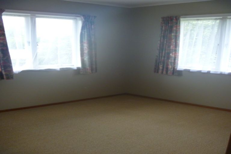 Photo of property in 12 Rembrandt Place, Opaheke, Papakura, 2113