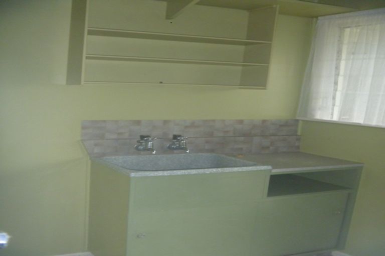 Photo of property in 12 Rembrandt Place, Opaheke, Papakura, 2113
