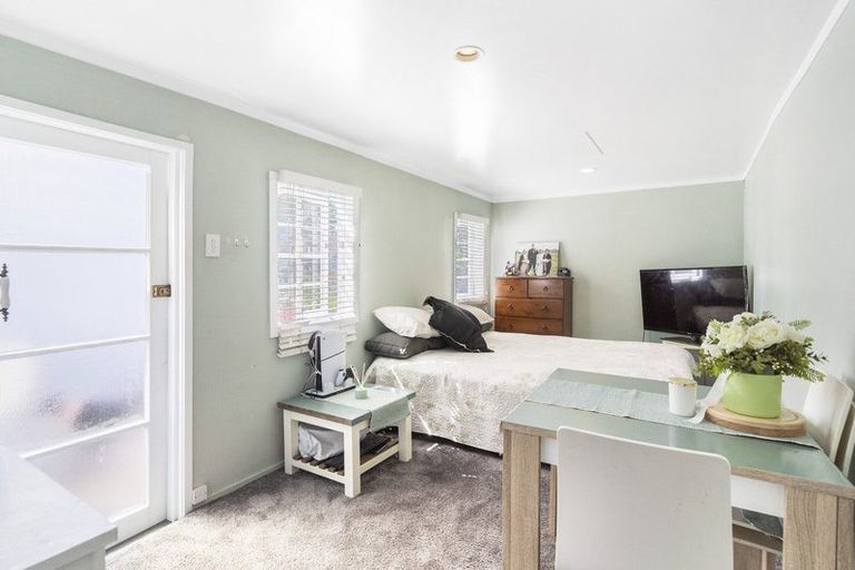 Photo of property in 128 Gray Avenue, Papatoetoe, Auckland, 2024