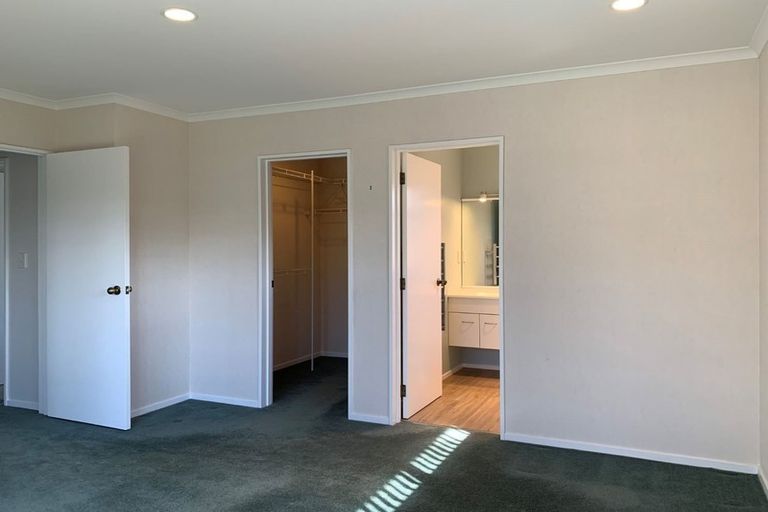 Photo of property in 50a Puketapu Road, Taradale, Napier, 4112