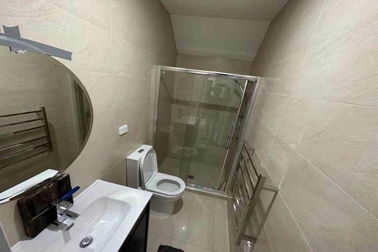 Photo of property in 6 Nagra Lane, Papakura, 2110