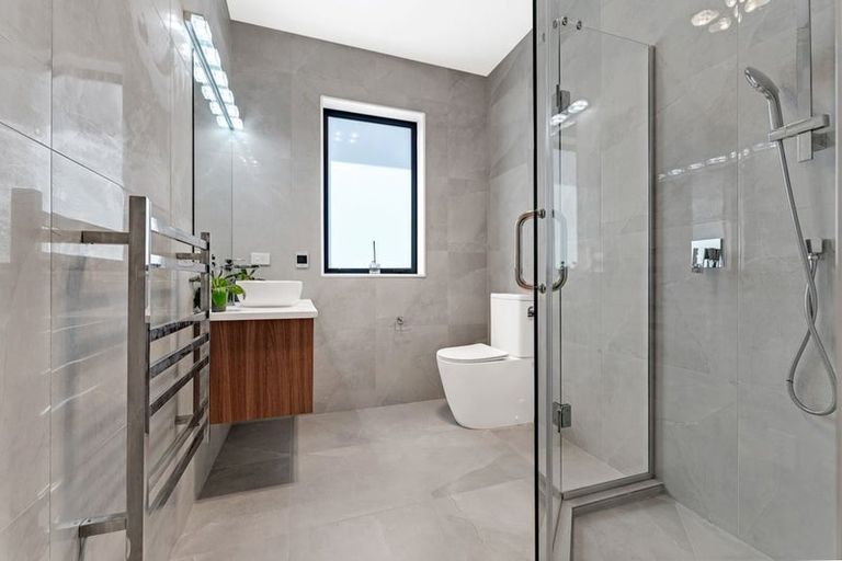 Photo of property in 98 Harriet Johnston Drive, Pokeno, 2402