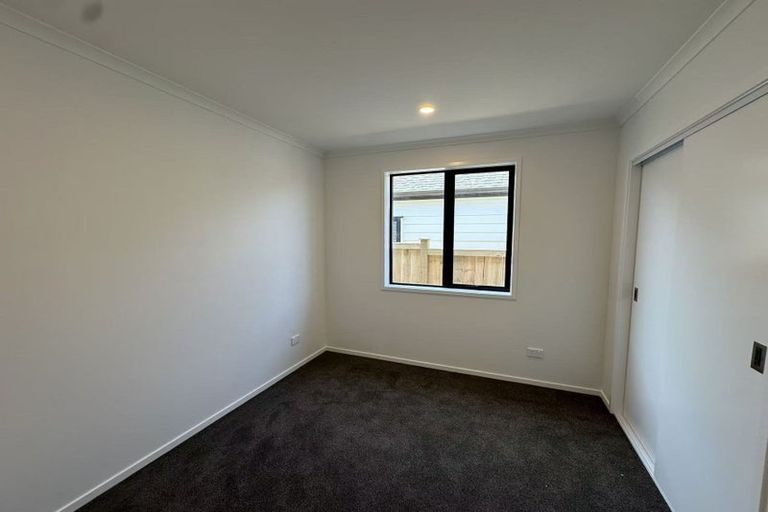 Photo of property in 10 Enchantment Lane, Karaka, Papakura, 2113