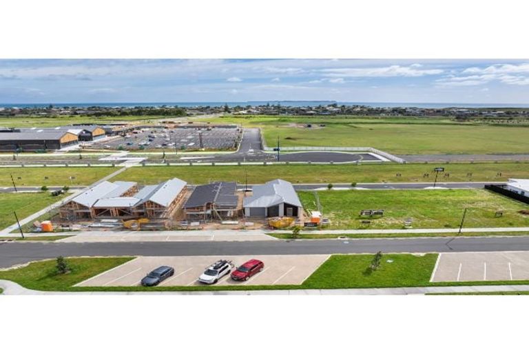 Photo of property in 49 Monaro Place, Papamoa, 3118