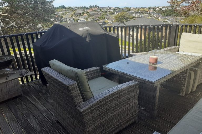 Photo of property in 91 Fairview Avenue, Fairview Heights, Auckland, 0632