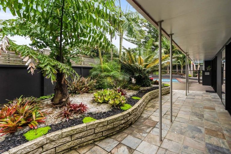 Photo of property in 6 Ranfurly Place, Te Kamo, Whangarei, 0112