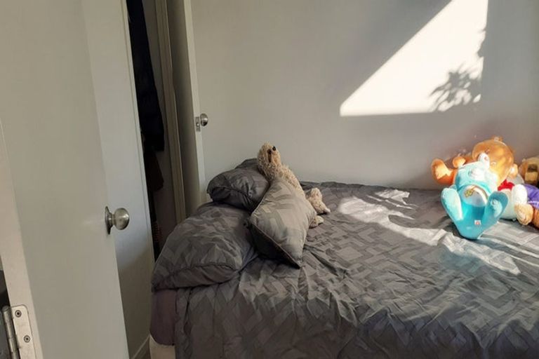 Photo of property in 4a Snave Place, East Tamaki, Auckland, 2013