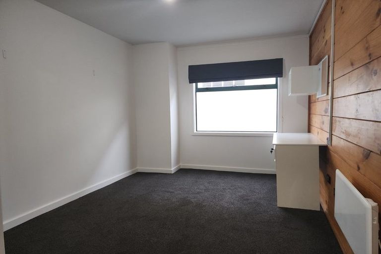 Photo of property in Te Awhina Apartments, 22u7 Sussex Street, Mount Cook, Wellington, 6021