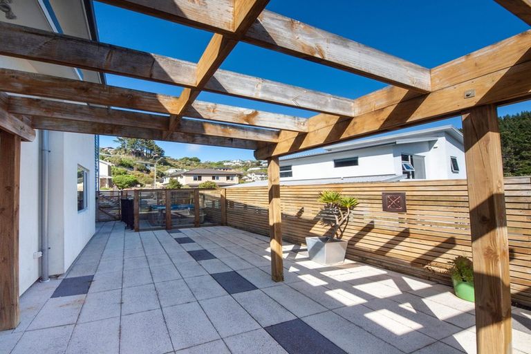 Photo of property in 3 Sedgley Grove, Churton Park, Wellington, 6037