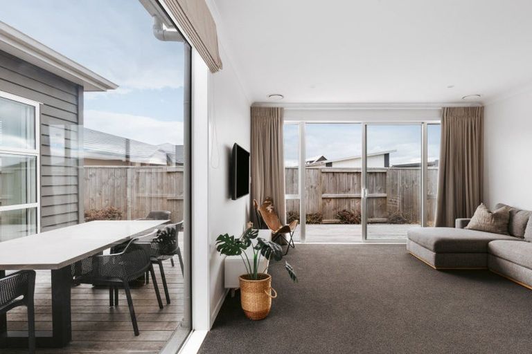 Photo of property in 24 Knightia Drive, Papamoa Beach, Papamoa, 3118