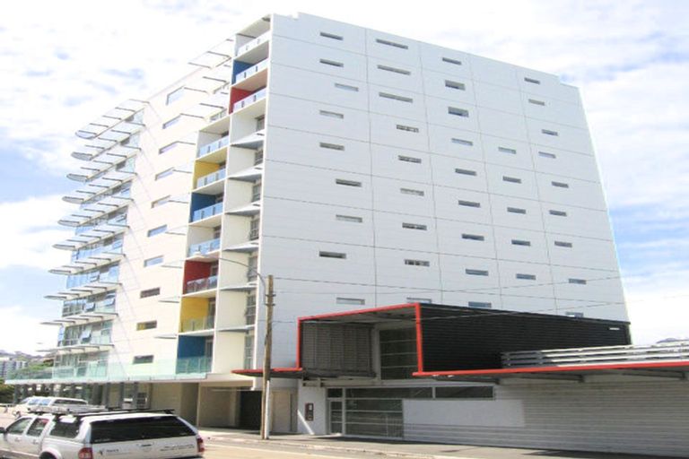 Photo of property in Summit Apartments, 25/184 Molesworth Street, Thorndon, Wellington, 6011