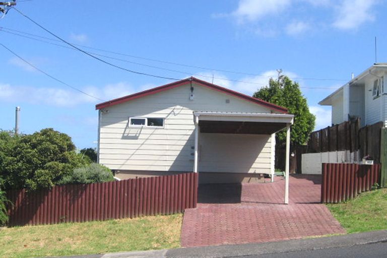 Photo of property in 1/40 James Street, Bayview, Auckland, 0629