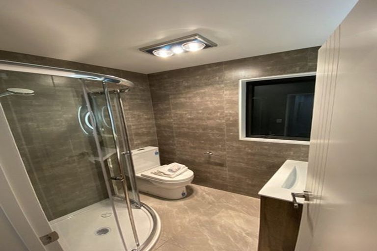 Photo of property in 1c Cherry Road, Bucklands Beach, Auckland, 2014
