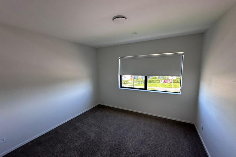 Photo of property in 6 Gosper Road, Takanini, 2112