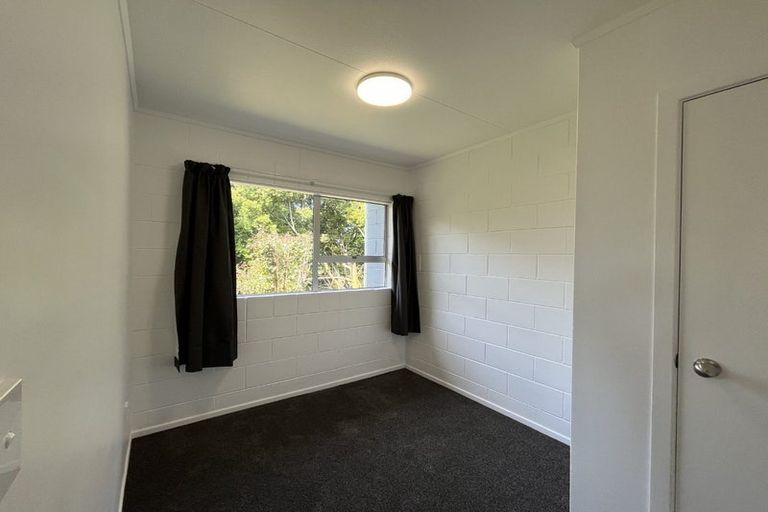 Photo of property in 89 Glenpark Avenue, Frankleigh Park, New Plymouth, 4310