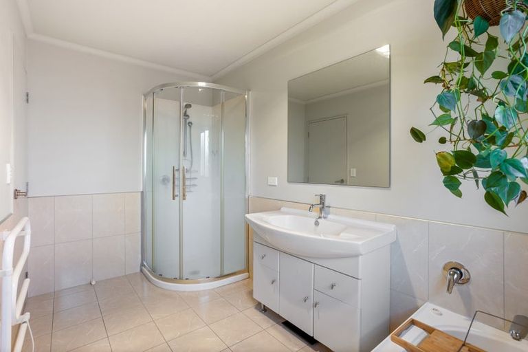 Photo of property in 60a Harrisville Road, Tuakau, 2121