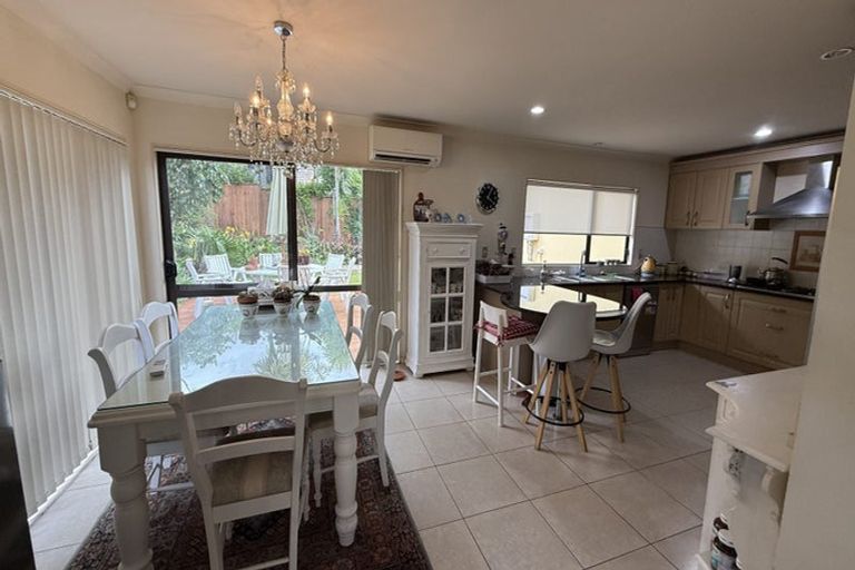 Photo of property in 109 Hugh Green Drive, Pinehill, Auckland, 0632
