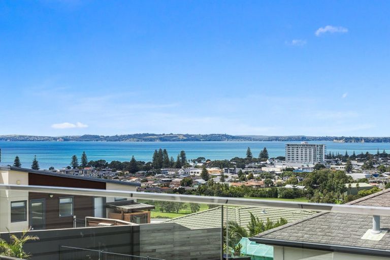 Photo of property in 2 Ascot Way, Orewa, 0931