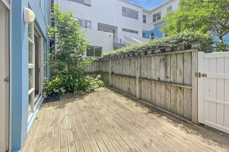 Photo of property in 8/30 Hanson Street, Mount Cook, Wellington, 6021