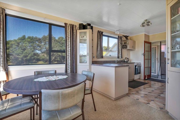 Photo of property in 558 Mangorei Road, Mangorei, New Plymouth, 4371