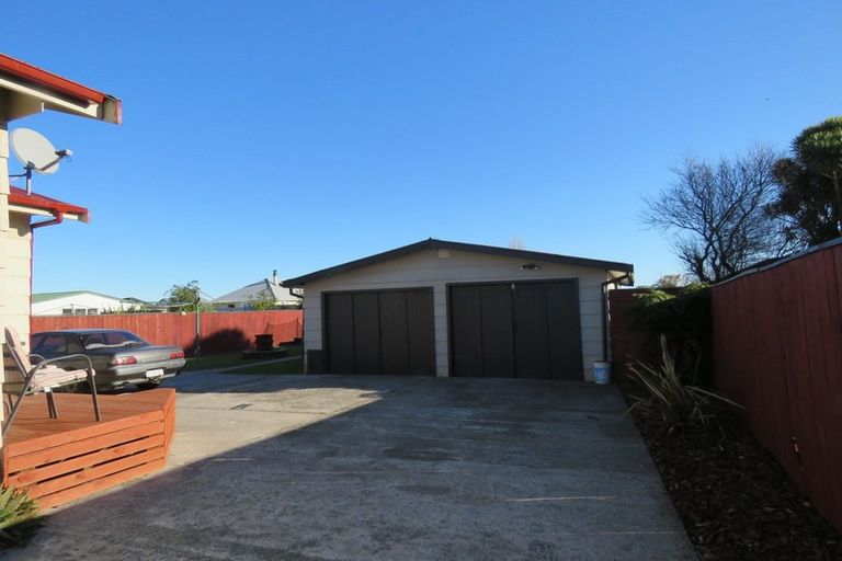 Photo of property in 10 Colvin Street, Westport, 7825