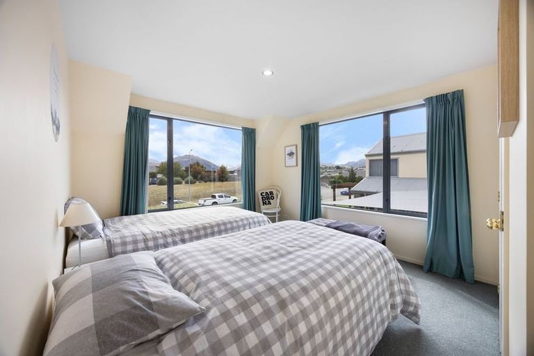 Photo of property in 47 Kings Drive, Wanaka, 9305