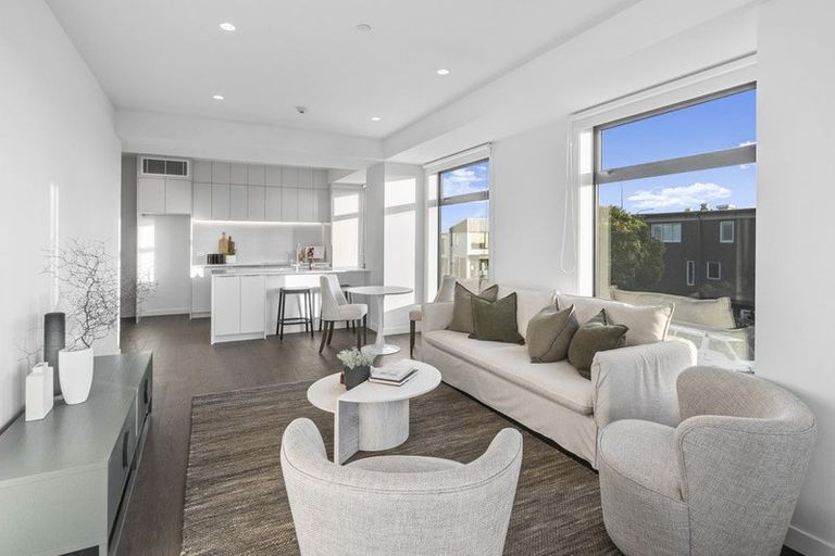 Photo of property in 5/21 Central Avenue, Papatoetoe, Auckland, 2025