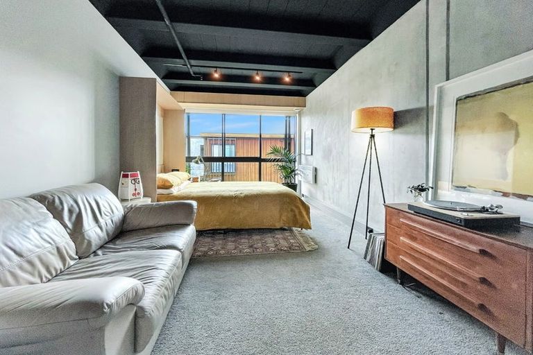 Photo of property in Vedado Apartments, 208/41u Hopper Street, Mount Cook, Wellington, 6011