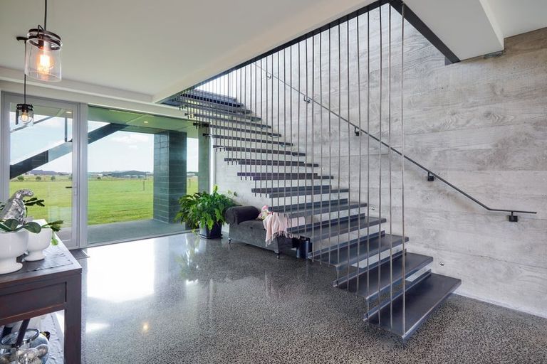 Photo of property in 89 Sunrise Drive, Seaward Bush, Invercargill, 9812