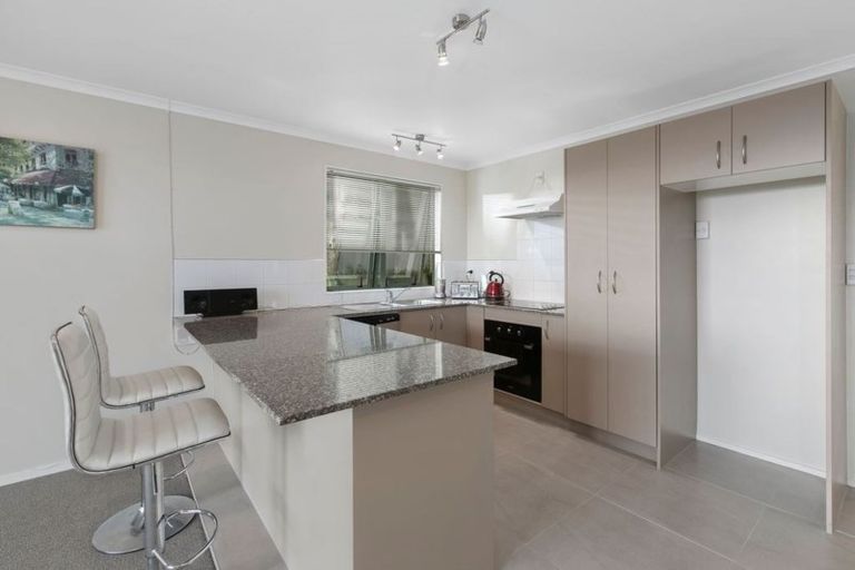 Photo of property in 40d James Laurie Street, Henderson, Auckland, 0612