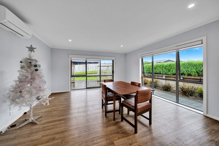 Photo of property in 7 Nikau Place, Hawera, 4610